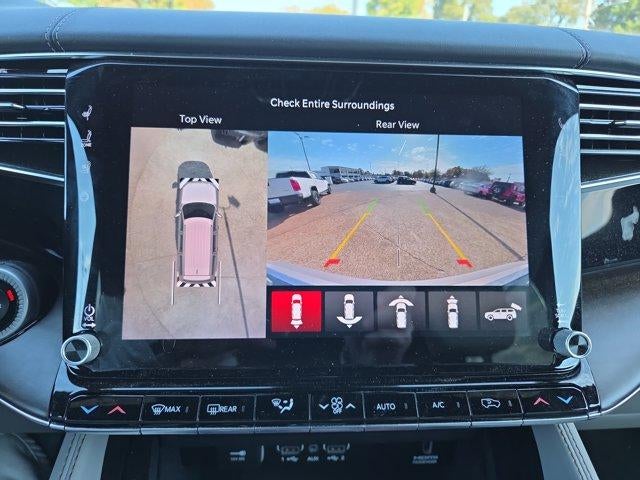 2025 Jeep Grand Wagoneer Base