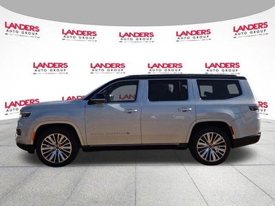 2025 Jeep Grand Wagoneer Base
