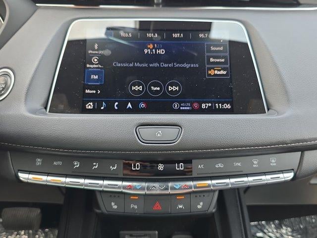 2023 Cadillac XT4 Premium Luxury