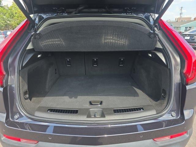 2023 Cadillac XT4 FWD Premium Luxury