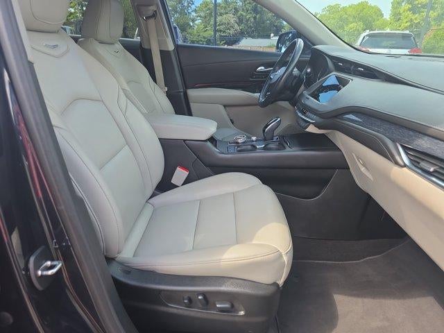 2023 Cadillac XT4 FWD Premium Luxury