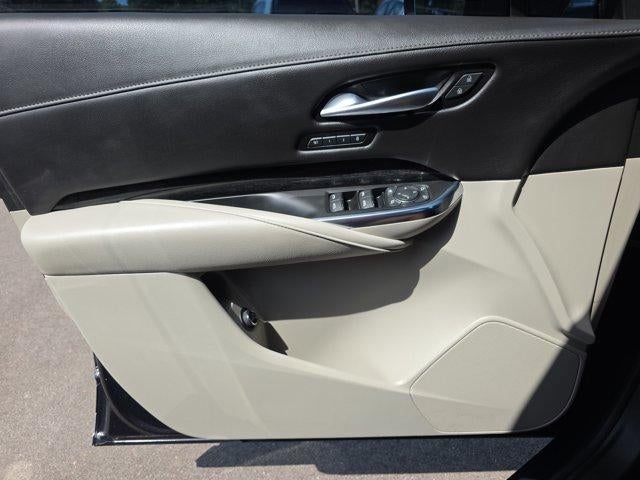 2023 Cadillac XT4 FWD Premium Luxury