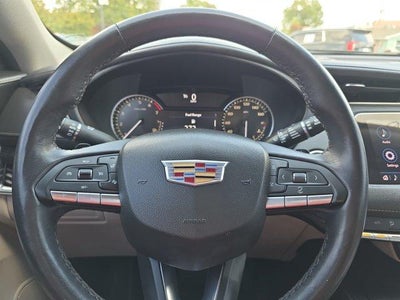 2023 Cadillac XT4 FWD Premium Luxury