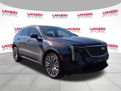 2024 Cadillac XT4 Premium Luxury