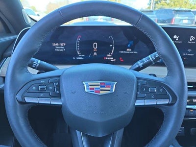 2024 Cadillac XT4 Premium Luxury