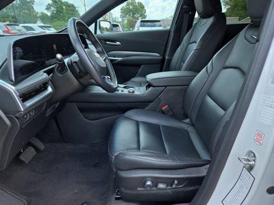 2024 Cadillac XT4 Premium Luxury