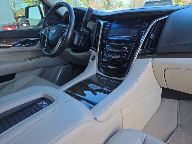 2018 Cadillac Escalade Base