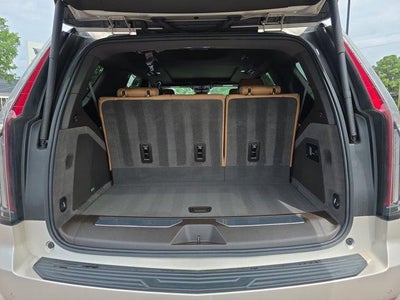 2022 Cadillac Escalade Premium Luxury