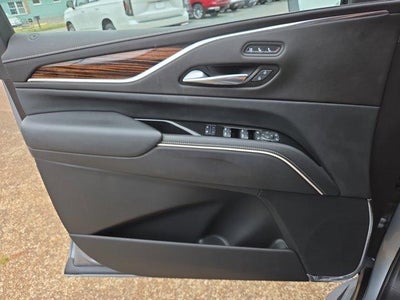 2024 Cadillac Escalade ESV Premium Luxury