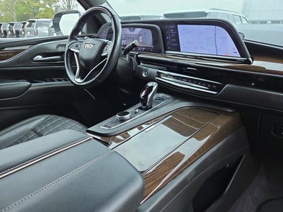 2023 Cadillac Escalade ESV Sport Platinum