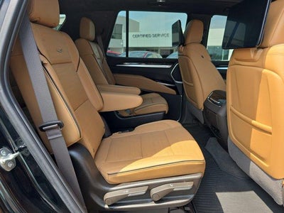 2025 Cadillac Escalade Premium Luxury