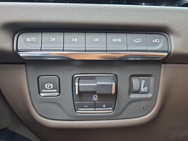 2025 Cadillac Escalade Premium Luxury