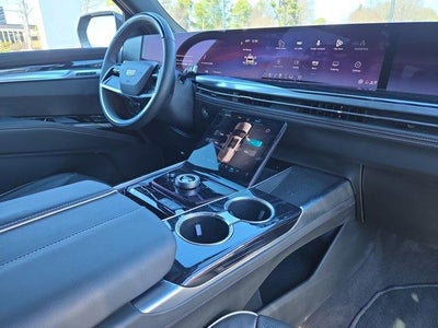 2025 Cadillac Escalade Sport