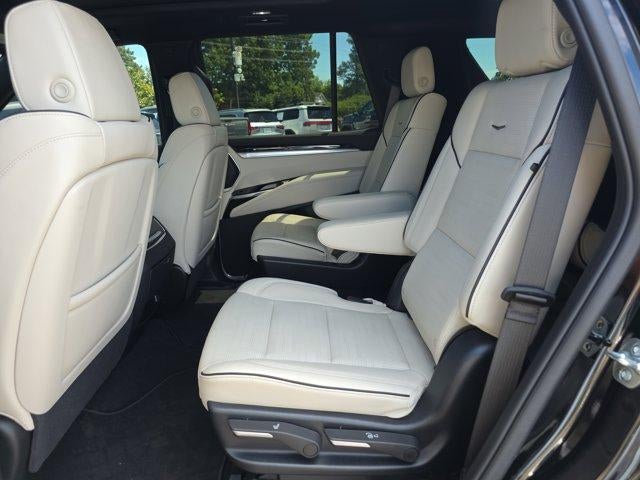 2025 Cadillac Escalade Sport