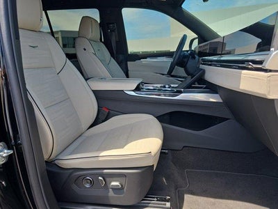 2025 Cadillac Escalade Sport