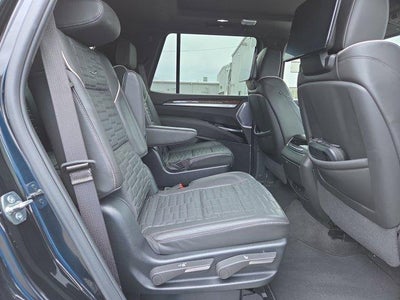 2025 Cadillac Escalade Sport Platinum