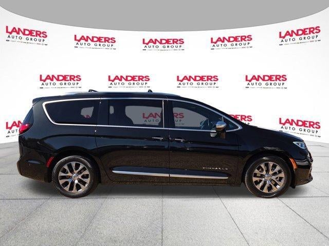 2023 Chrysler Pacifica Hybrid Pinnacle
