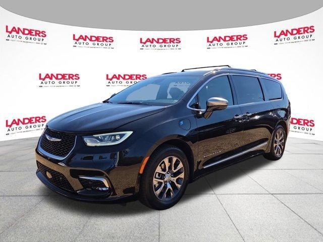 2023 Chrysler Pacifica Hybrid Pinnacle