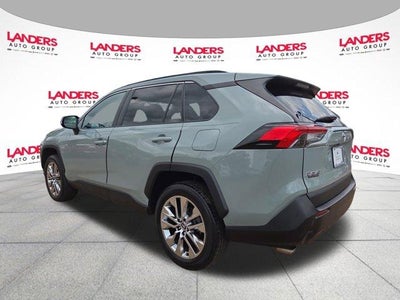 2021 Toyota RAV4 XLE Premium