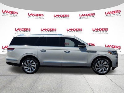 2024 Lincoln Navigator L Reserve