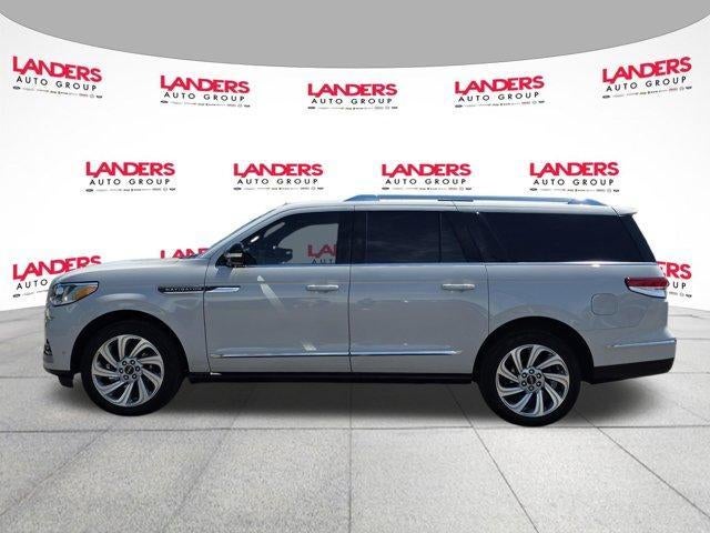 2024 Lincoln Navigator L Reserve