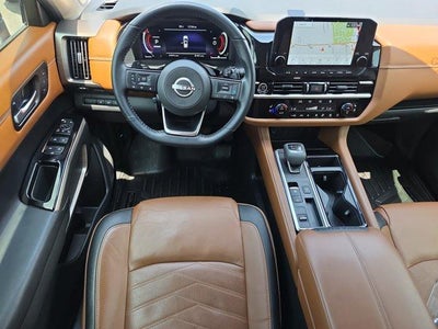 2023 Nissan Pathfinder Platinum