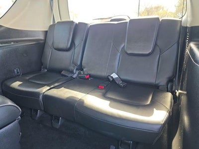 2024 INFINITI QX80 LUXE