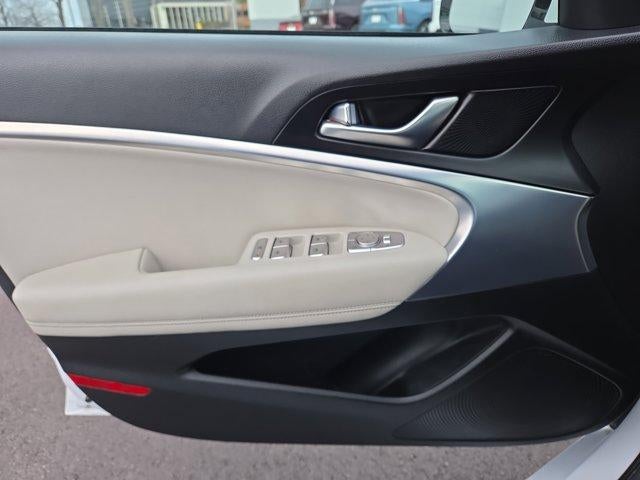 2024 Genesis G70 2.5T