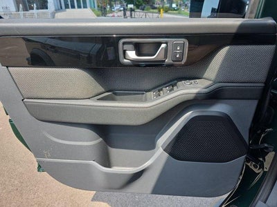 2024 INEOS Grenadier Station Wagon 4x4
