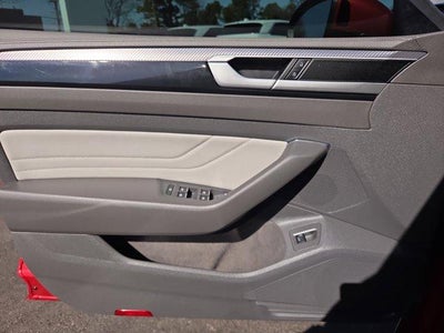 2023 Volkswagen Arteon SEL R-Line