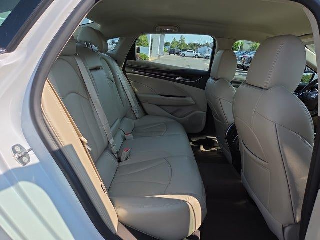 2017 Buick LaCrosse Essence