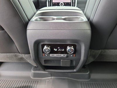 2027 GMC Acadia FWD Elevation