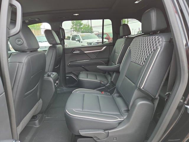 2026 GMC Acadia FWD Denali