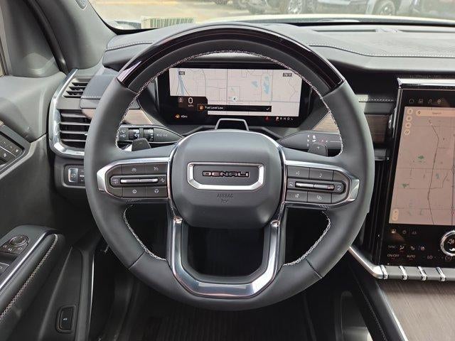 2026 GMC Acadia FWD Denali
