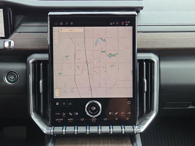 2026 GMC Acadia FWD Denali