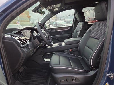 2026 GMC Acadia FWD Denali