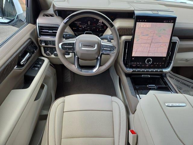2026 GMC Yukon Denali - Photo 12