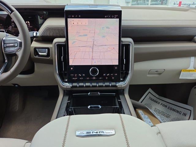 2026 GMC Yukon Denali - Photo 15