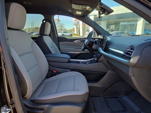 2025 Chevrolet Traverse FWD LT