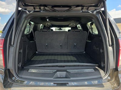 2022 Chevrolet Suburban RST