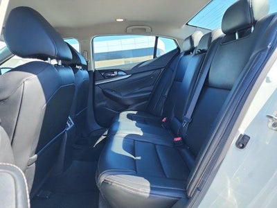 2023 Nissan Maxima SV