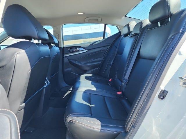 2023 Nissan Maxima SV