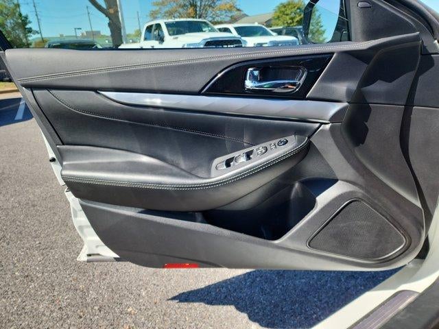 2023 Nissan Maxima SV