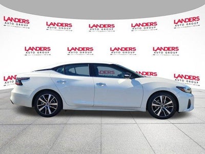 2023 Nissan Maxima SV