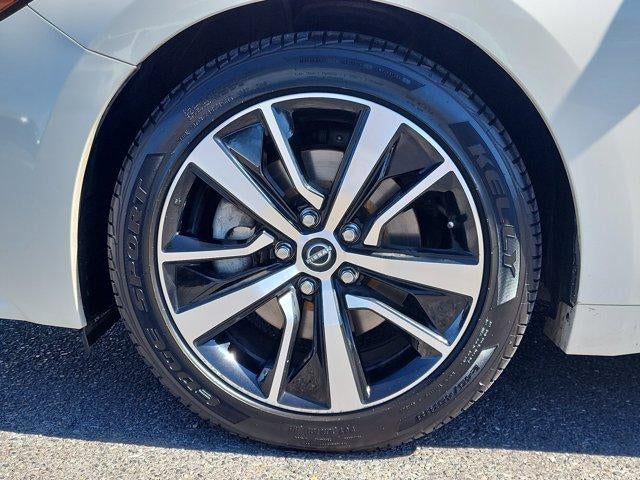 2023 Nissan Maxima SV