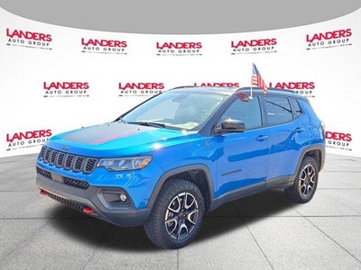 2025 Jeep Compass Trailhawk
