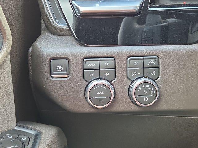 2026 GMC Sierra 1500 SLT - Photo 16
