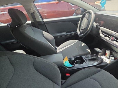 2025 Kia K4 LX
