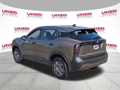 2025 Nissan Kicks S