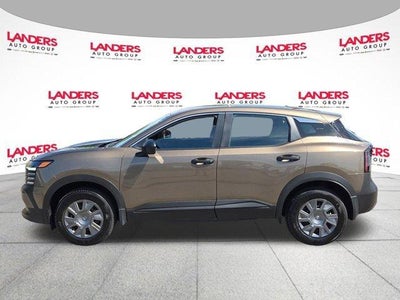 2025 Nissan Kicks S